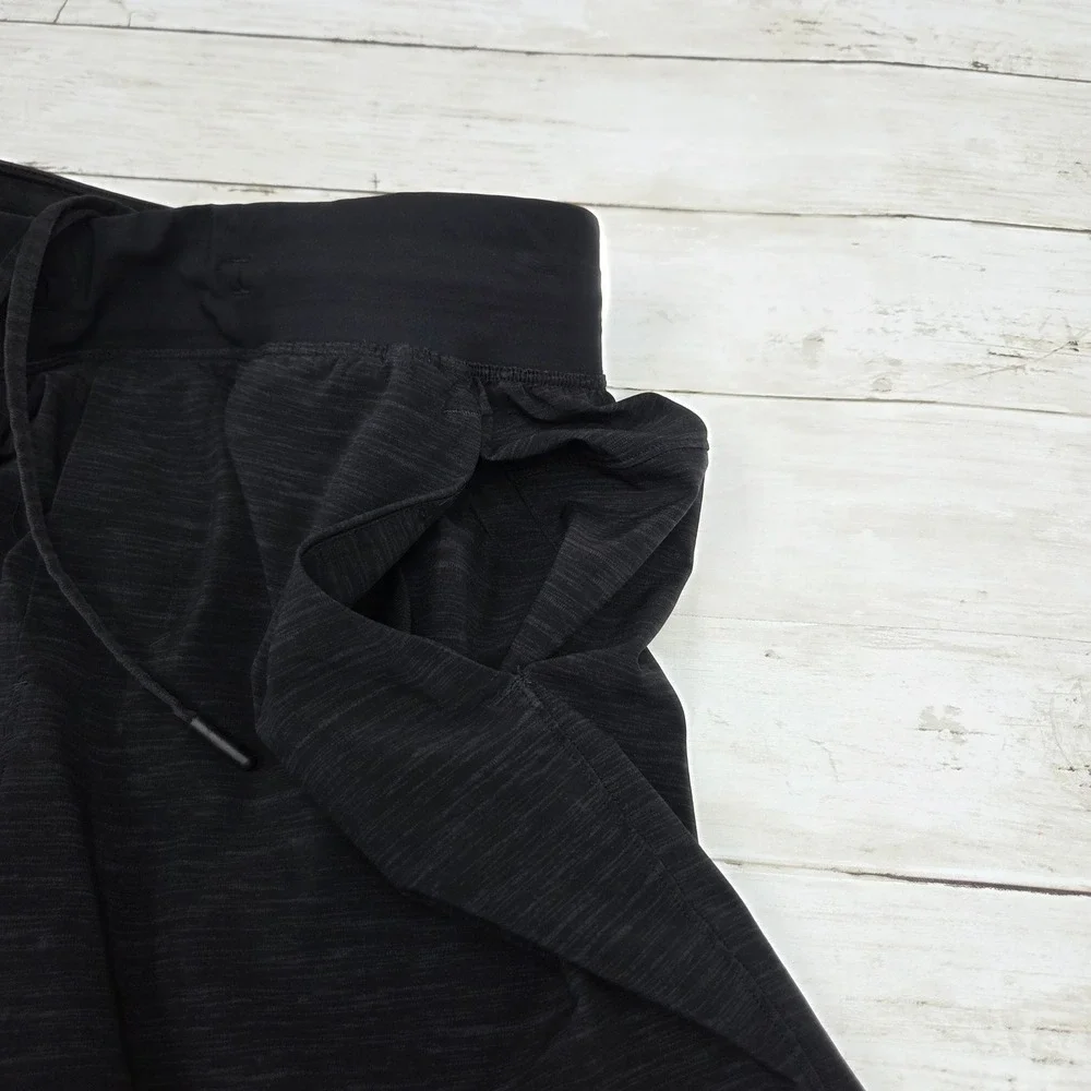 Lululemon T.H.E. Short Athletic Training Mens Small Black Heathered Drawstring